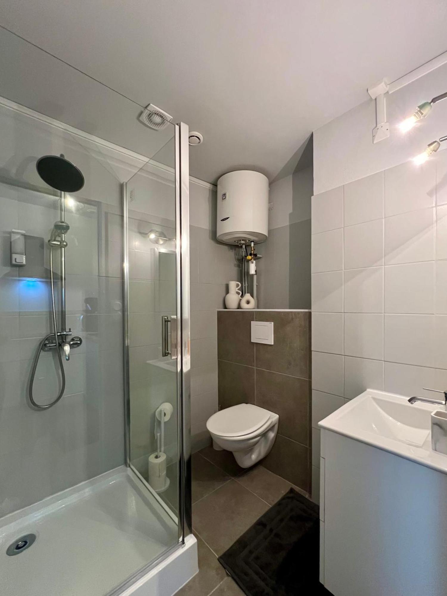 Petit Capucin Daire Carcassonne Dış mekan fotoğraf